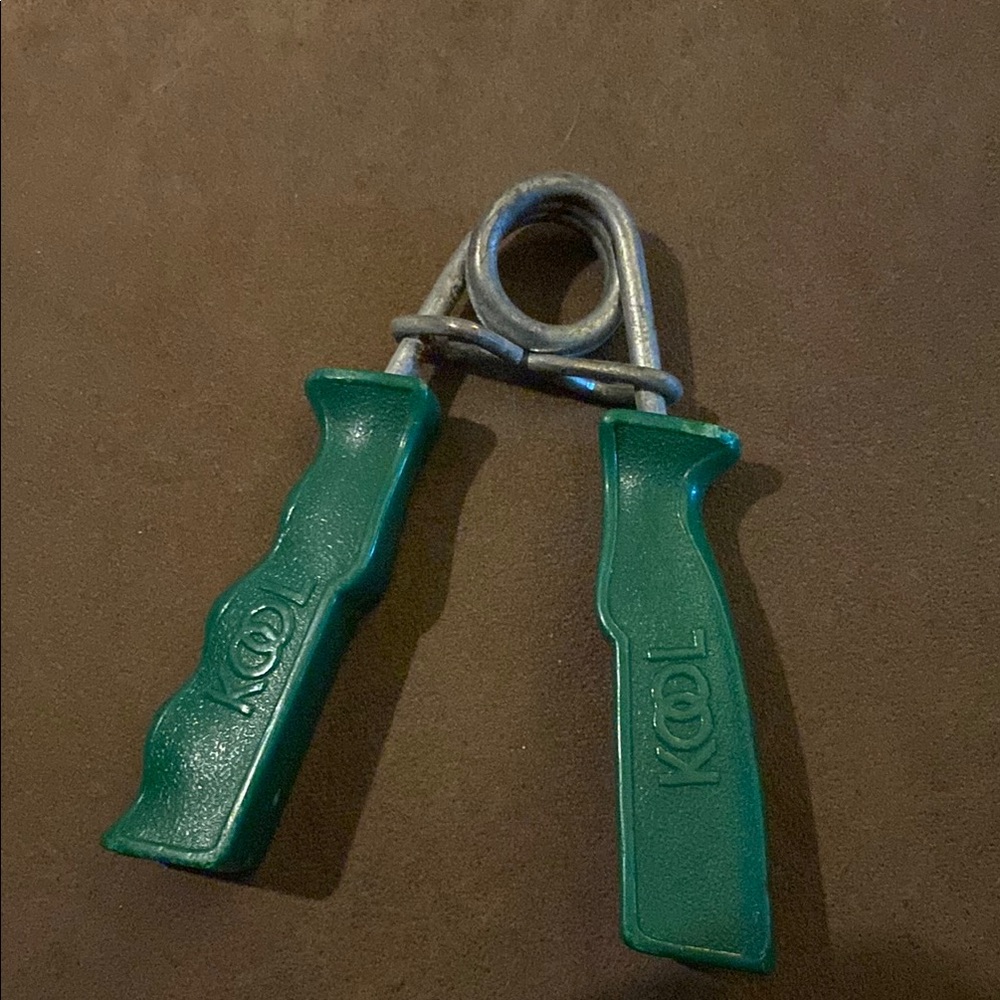 KOOL Green Hand Gripper
